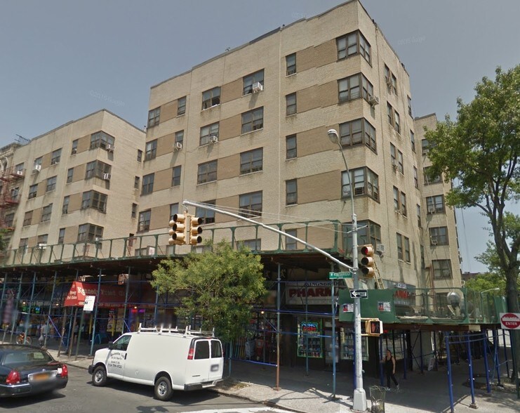 2691 Reservoir Ave, Bronx, NY à louer - Photo principale - Image 1 de 2