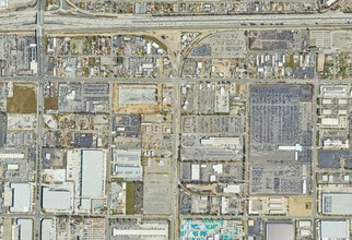 10665 Redwood Ave, Fontana, CA - Aérien  Vue de la carte