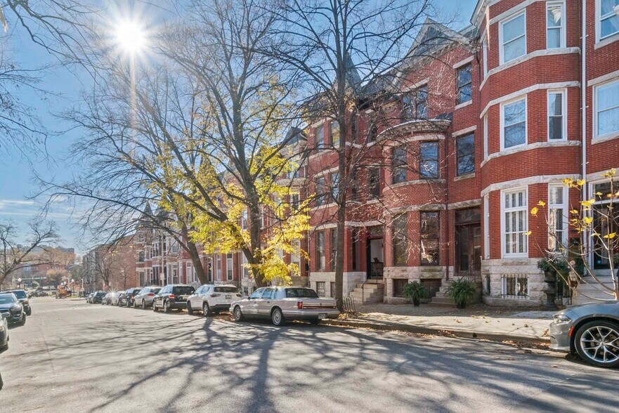 2120 Bolton St, Baltimore, MD à vendre - Photo du bâtiment - Image 2 de 28