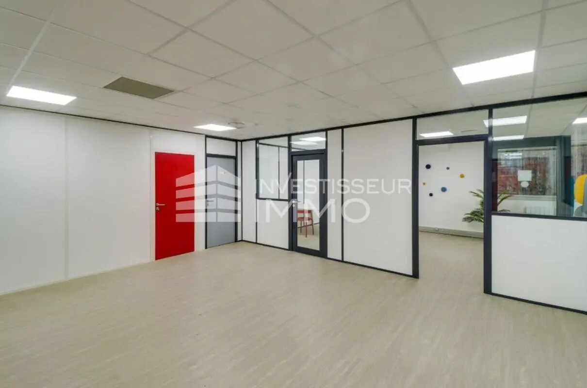 Bureau dans Villiers-sur-Marne à louer Photo intérieure- Image 1 de 4