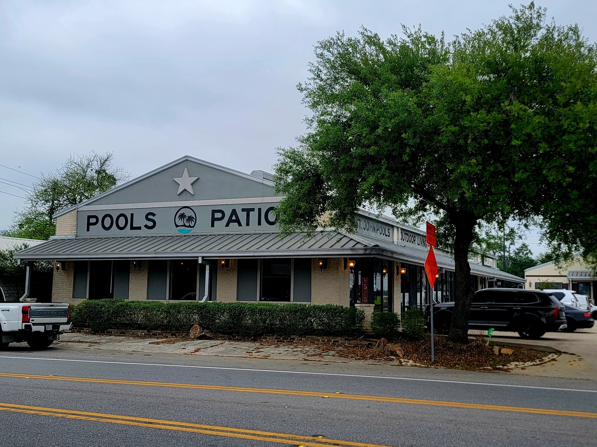 8525 FM 359 Rd S, Fulshear, TX à vendre Photo du bâtiment- Image 1 de 5