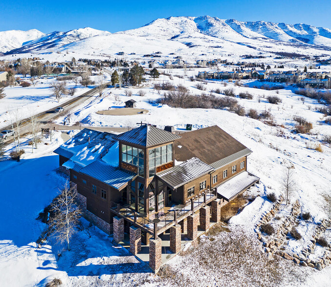 3632 N Wolf Creek Dr, Eden, UT à vendre - Photo du bâtiment - Image 1 de 1