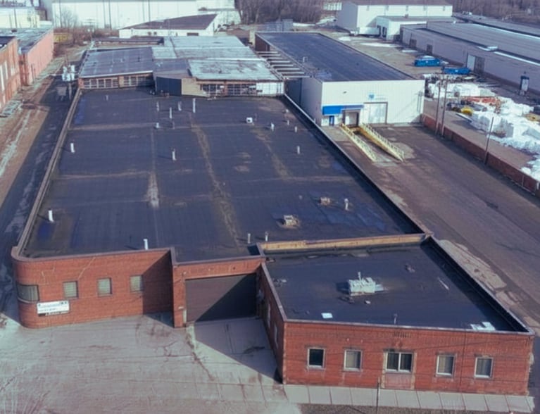 5205 Grant Ave, Garfield Heights, OH for lease - Building Photo - Image 3 of 4