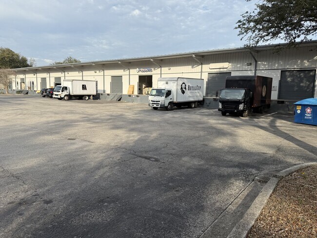 Plus de détails pour 4849 Dawin Rd, Jacksonville, FL - Industriel à louer
