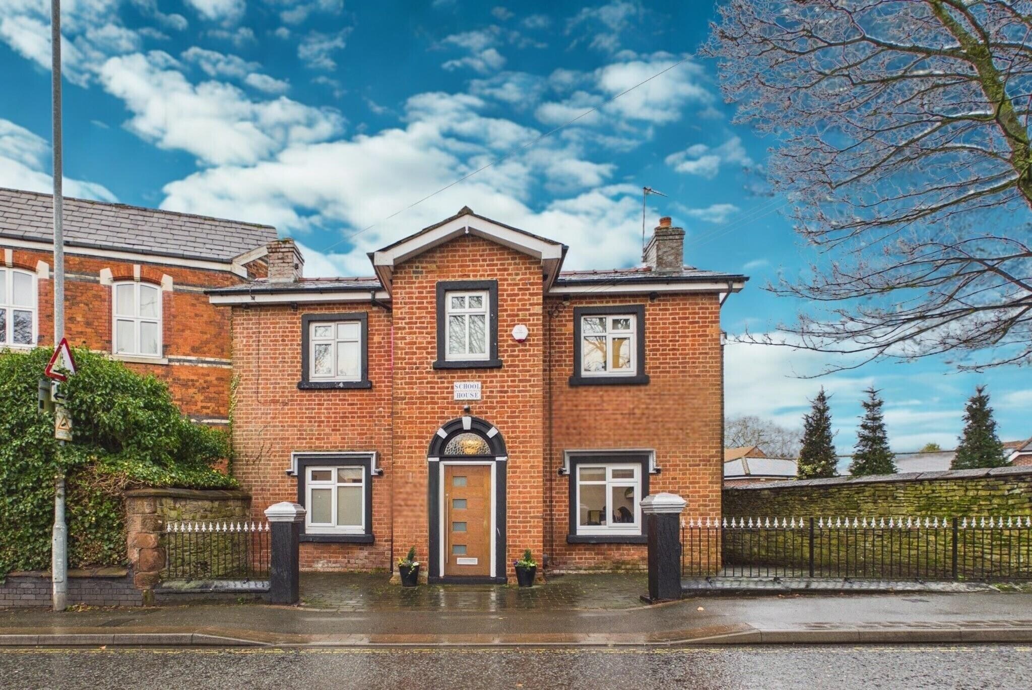 3 Cross Pit Ln, Rainford à vendre Photo du bâtiment- Image 1 de 10