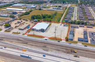 More details for 735 E Interstate 10, Seguin, TX - Sports & Entertainment for Sale
