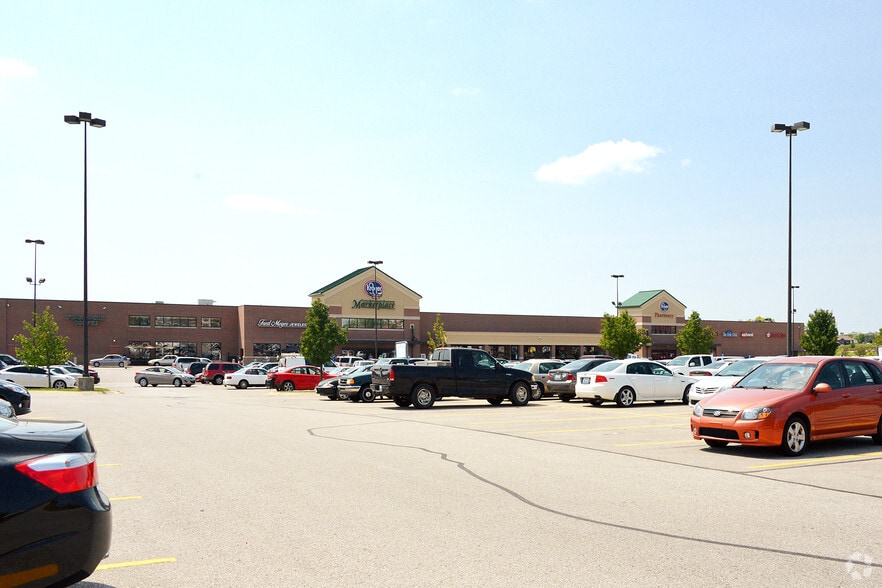 625-635 Chestnut Dr, Walton, KY for lease - Primary Photo - Image 2 of 13