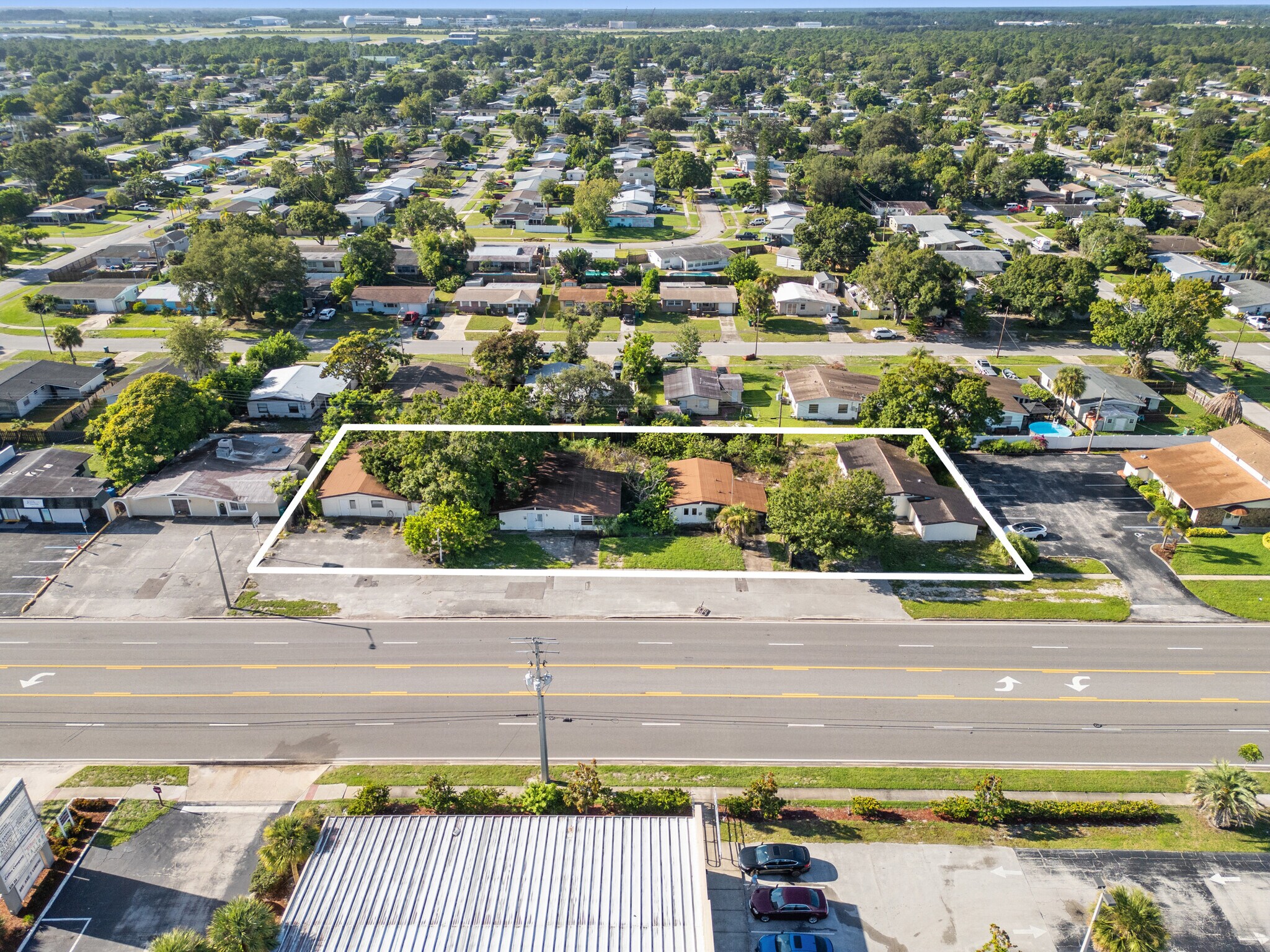 2165 Sarno Rd, Melbourne, FL à vendre Photo du bâtiment- Image 1 de 1