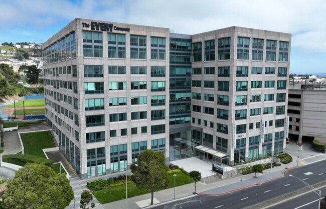 Plus de détails pour 2001 Junipero Serra Blvd, Daly City, CA - Bureau à louer