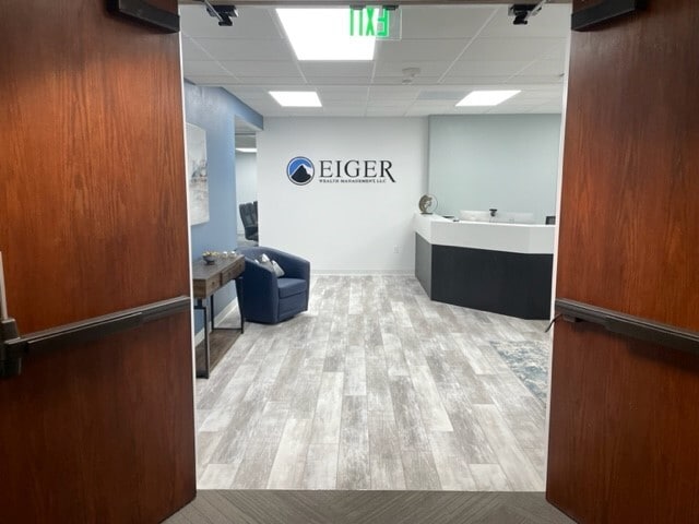 16855 W Bernardo Dr, San Diego, CA for lease Building Photo- Image 1 of 10