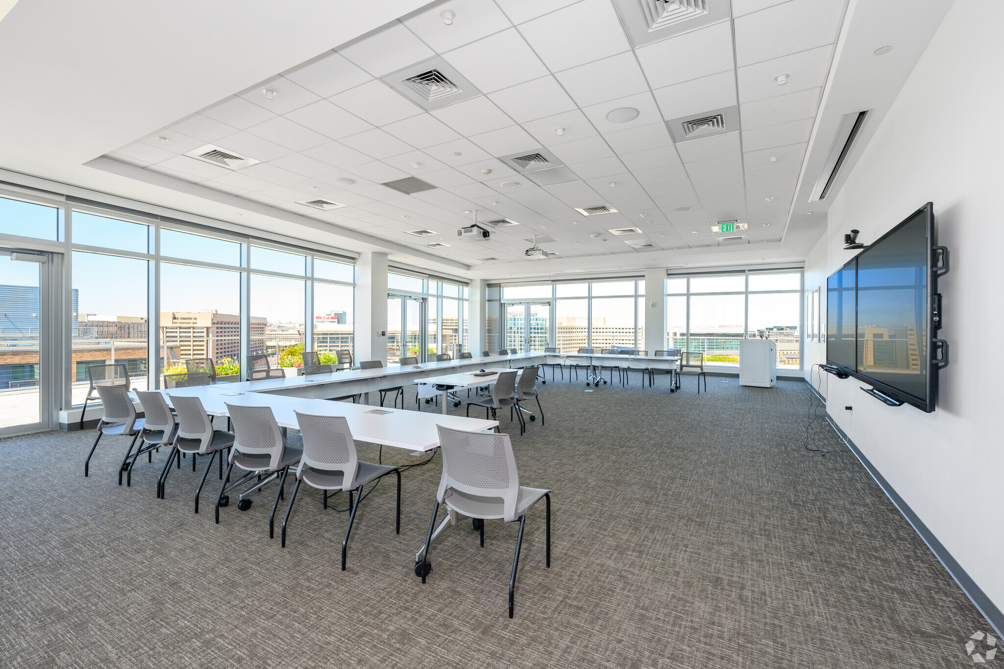 800 Maine Ave SW, Washington, DC for lease Building Photo- Image 1 of 49