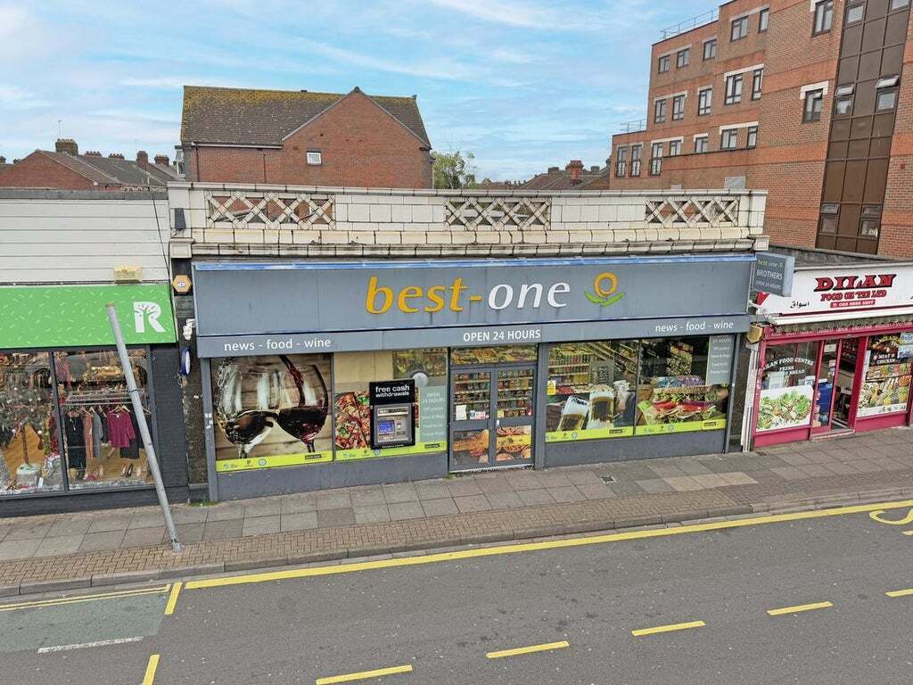 140-144 Fratton Rd, Portsmouth à vendre Photo du bâtiment- Image 1 de 1