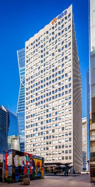 Plus de détails pour 33 Place Des Corolles, Courbevoie - Bureau, Commerce de détail à louer