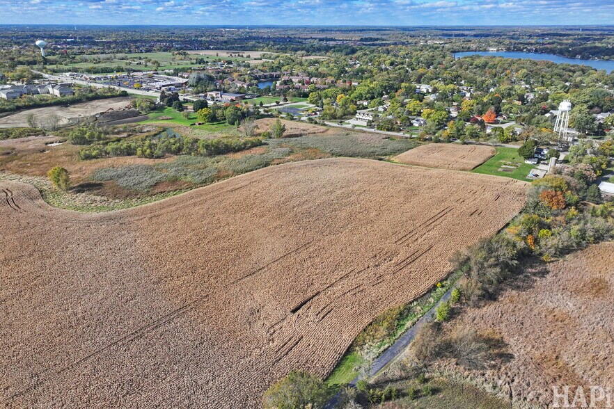 18521 E Belvidere Rd, Grayslake, IL à vendre - Aérien - Image 3 de 8