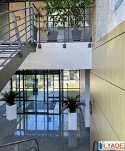 15 Avenue Andre Roussin, Marseille for lease Building Photo- Image 2 of 7