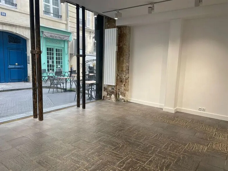 Retail in Paris for lease - Building Photo - Image 3 of 6