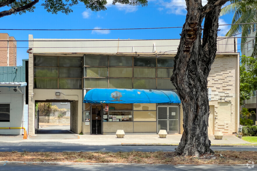 1614 Kalakaua Ave, Honolulu, HI à louer - Photo du bâtiment - Image 3 de 3