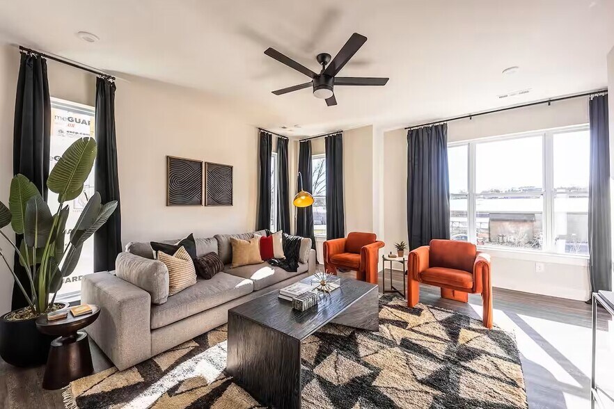 234 Oceola Ave, Nashville, TN à vendre - Photo intérieure - Image 2 de 26