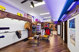 Plus de détails pour 923 K St, Sacramento, CA - Commerce de détail à louer