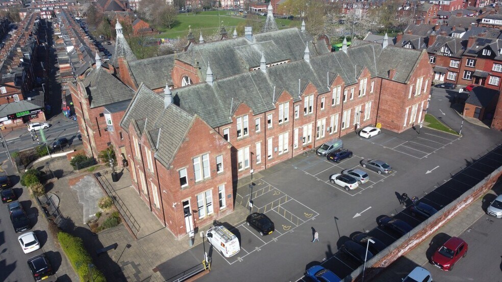 Harehills Rd, Leeds à vendre - Photo du bâtiment - Image 2 de 15