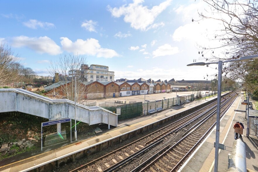 Buckland Hl, Maidstone for lease - Building Photo - Image 3 of 9