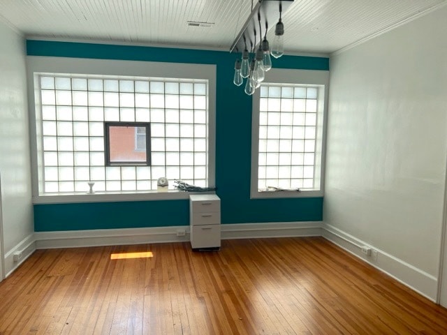 411 E Broad St, Fuquay Varina, NC for lease Primary Photo- Image 1 of 22