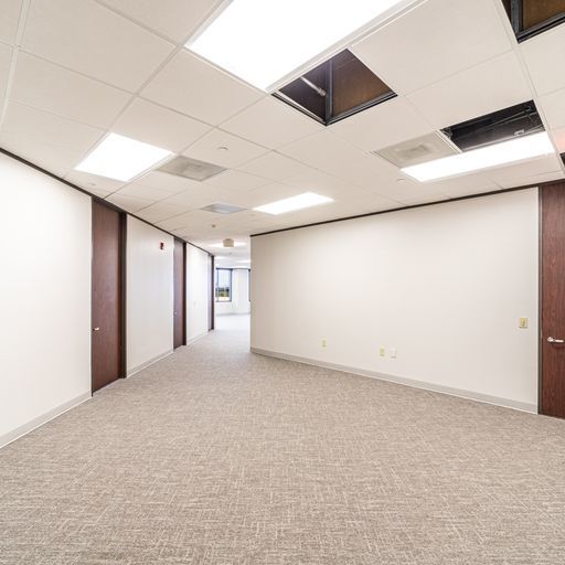 745 E Mulberry Ave, San Antonio, TX for lease Interior Photo- Image 1 of 10