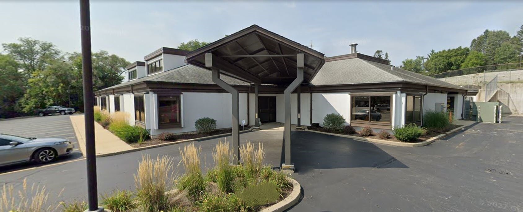 2210 Dean St, St Charles, IL for sale Building Photo- Image 1 of 9