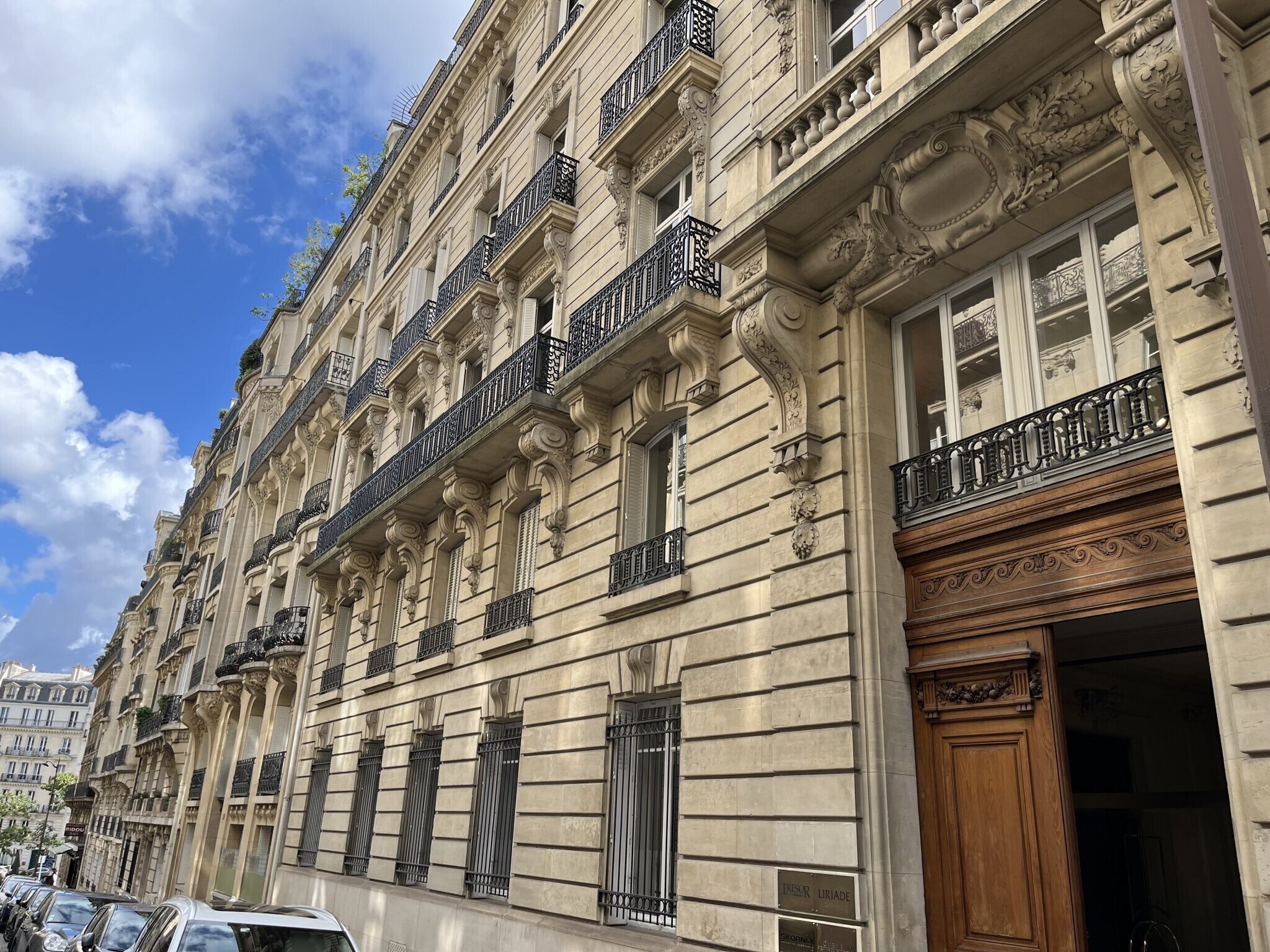 6 Rue Anatole De La Forge, Paris for lease Building Photo- Image 1 of 12