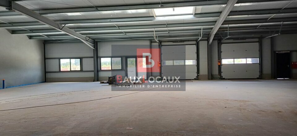 Industrial in Nîmes for lease - Interior Photo - Image 3 of 6