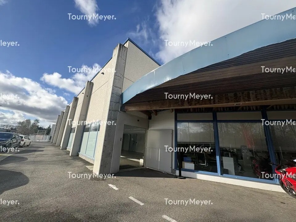 Office in Toulouse for lease Building Photo- Image 1 of 13