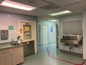 6500 Fairmount Ave, El Cerrito, CA for lease Interior Photo- Image 2 of 12