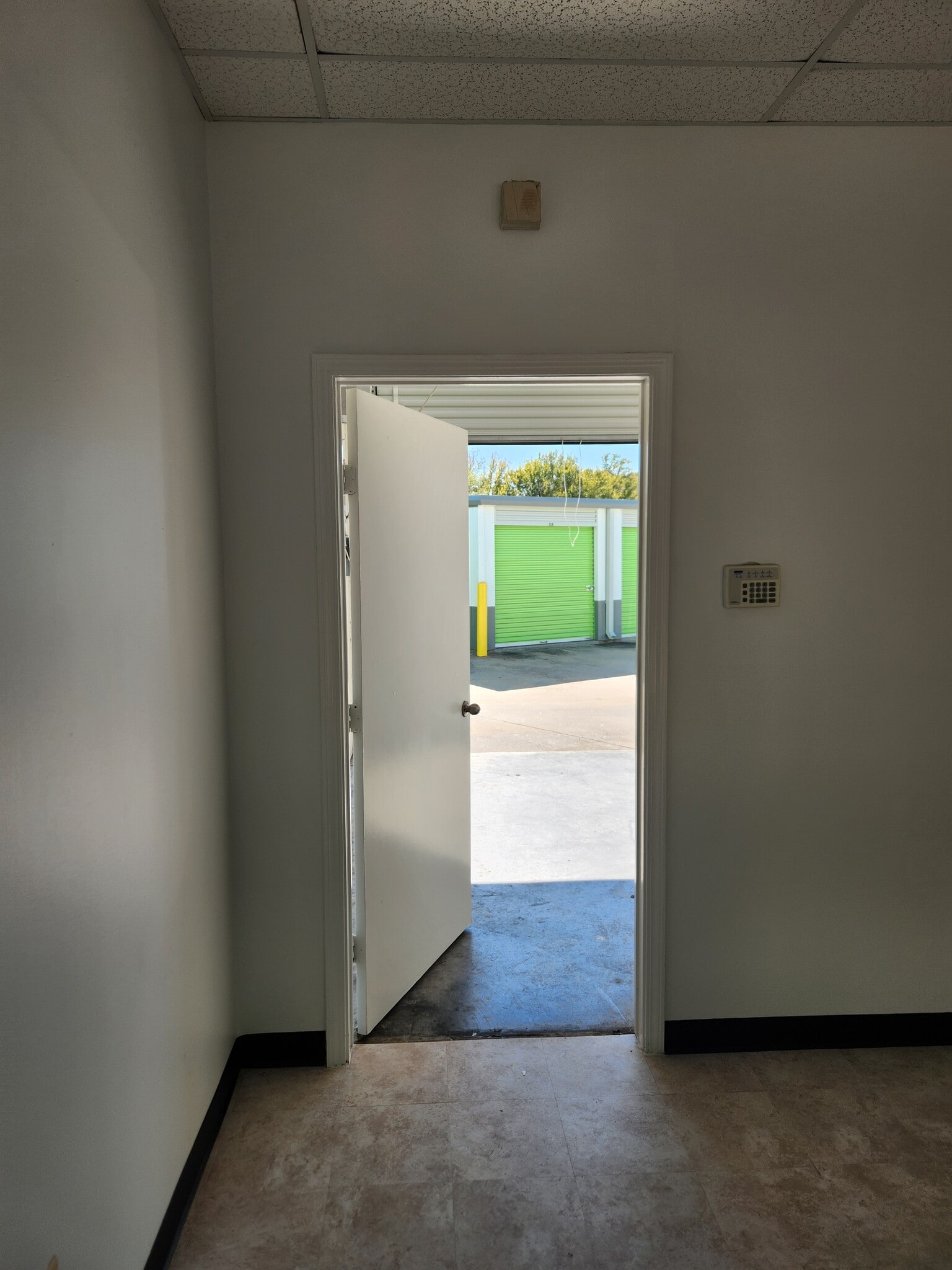 11220 S Highway 6, Sugar Land, TX for lease Interior Photo- Image 1 of 6