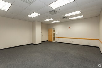 17 N State St, Chicago, IL for lease Interior Photo- Image 2 of 2