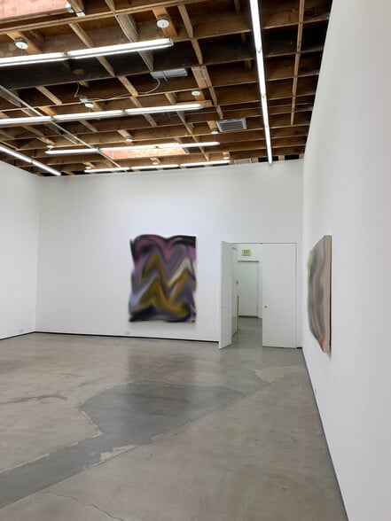 2712 S La Cienega Ave, Los Angeles, CA for lease - Interior Photo - Image 2 of 5