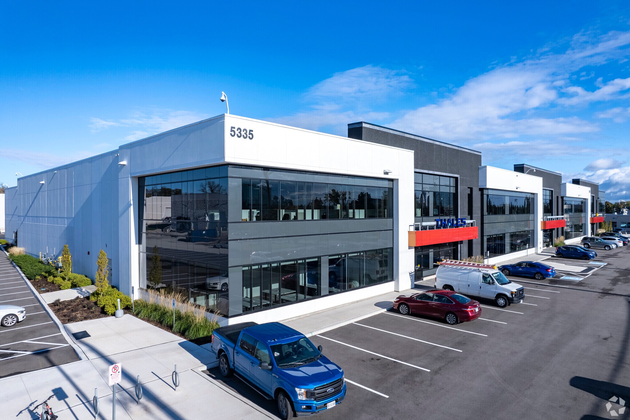 5335 John Lucas Dr, Burlington, ON à vendre Photo principale- Image 1 de 1