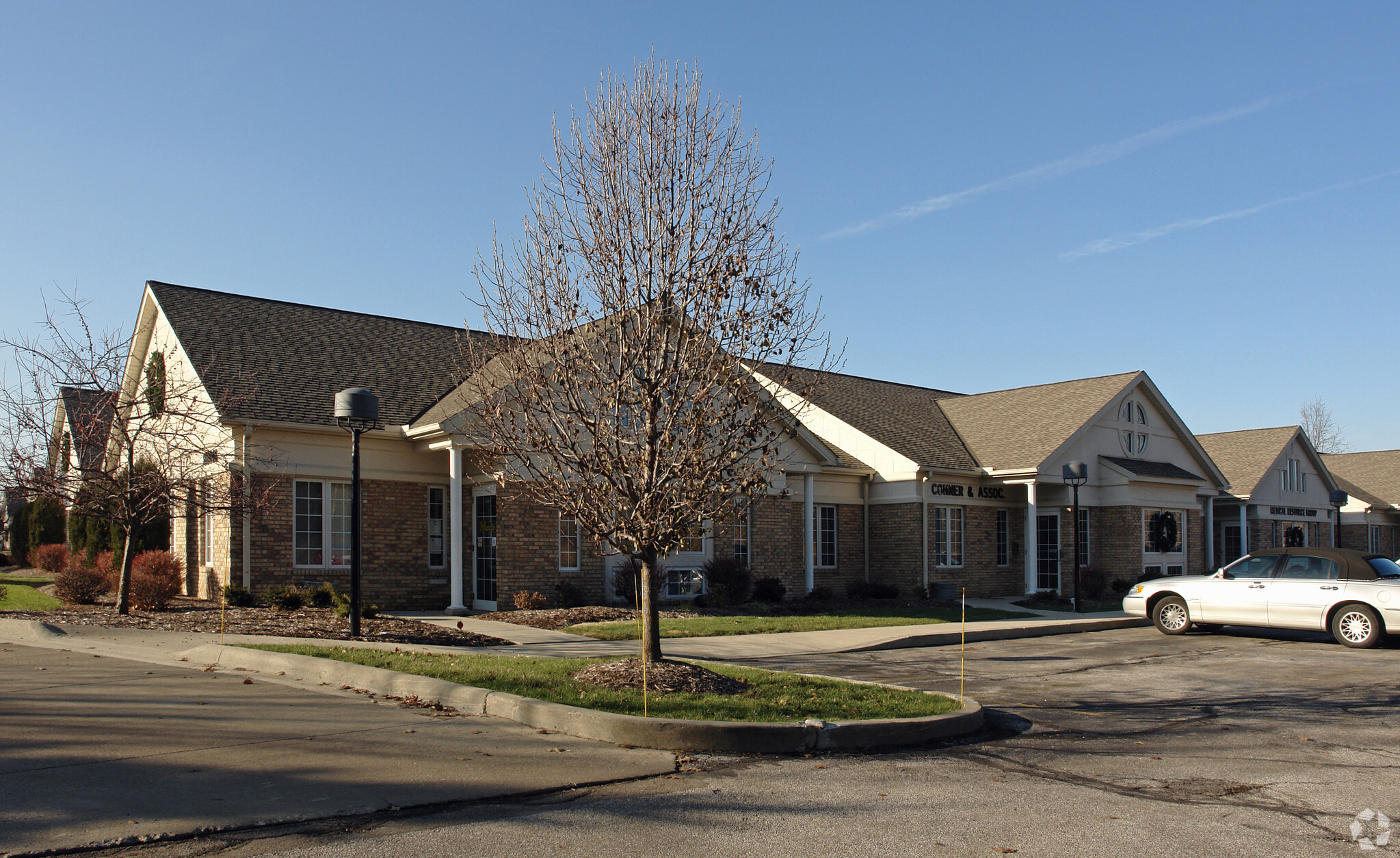 26016 Detroit Rd, Westlake, OH for lease Building Photo- Image 1 of 11