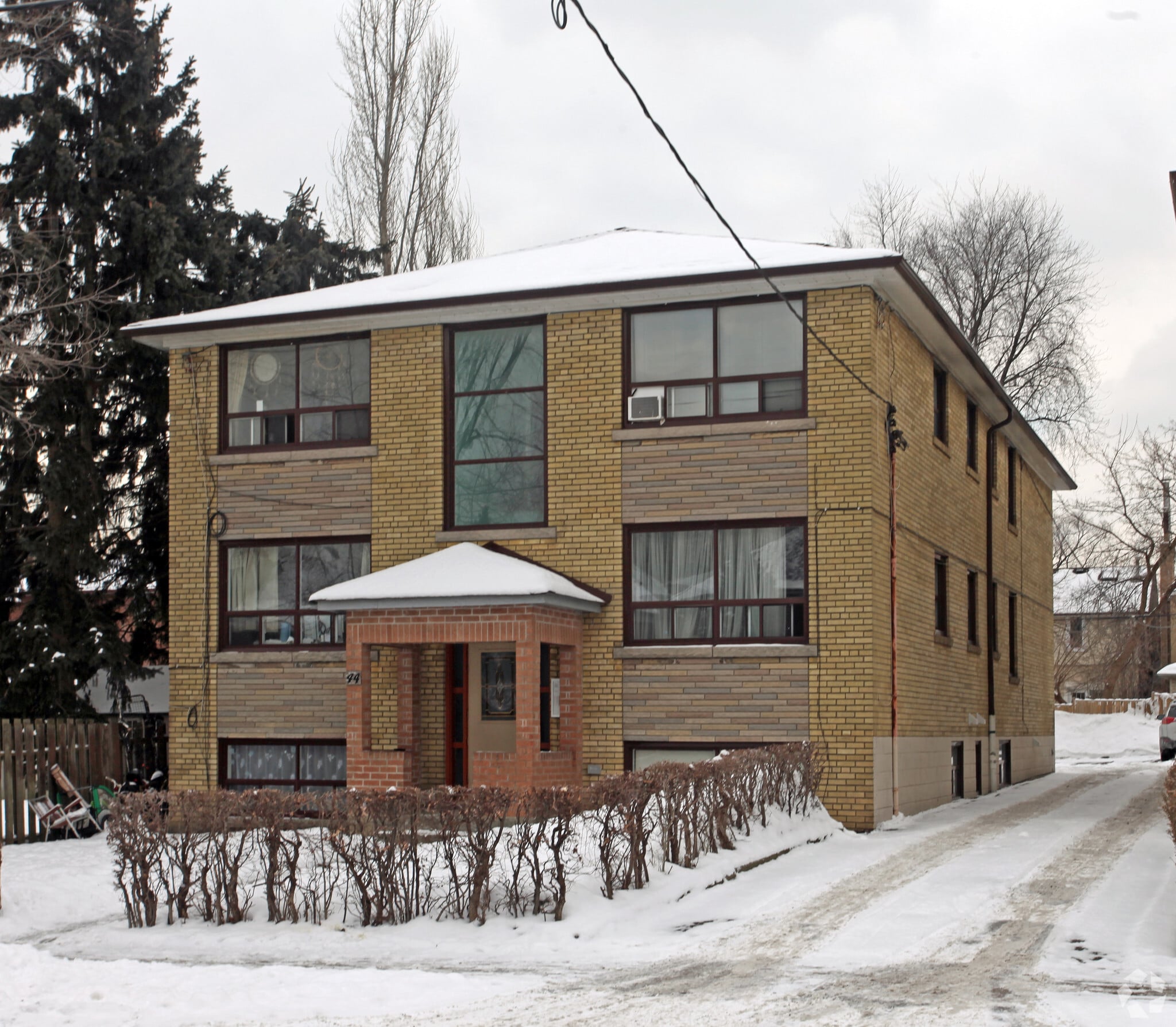 44 Albert Ave, Toronto, ON for sale Primary Photo- Image 1 of 3
