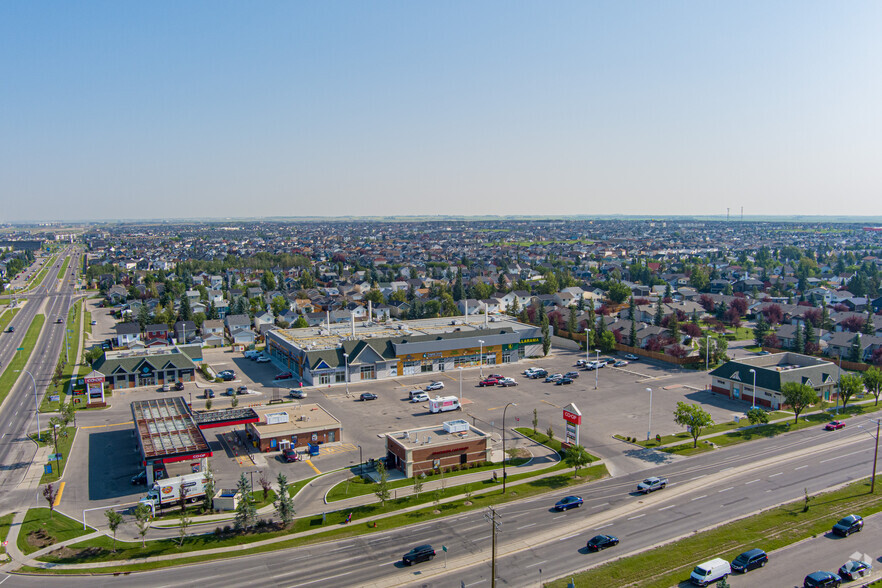 6520 Falconridge Blvd NE, Calgary, AB for lease - Aerial - Image 3 of 6