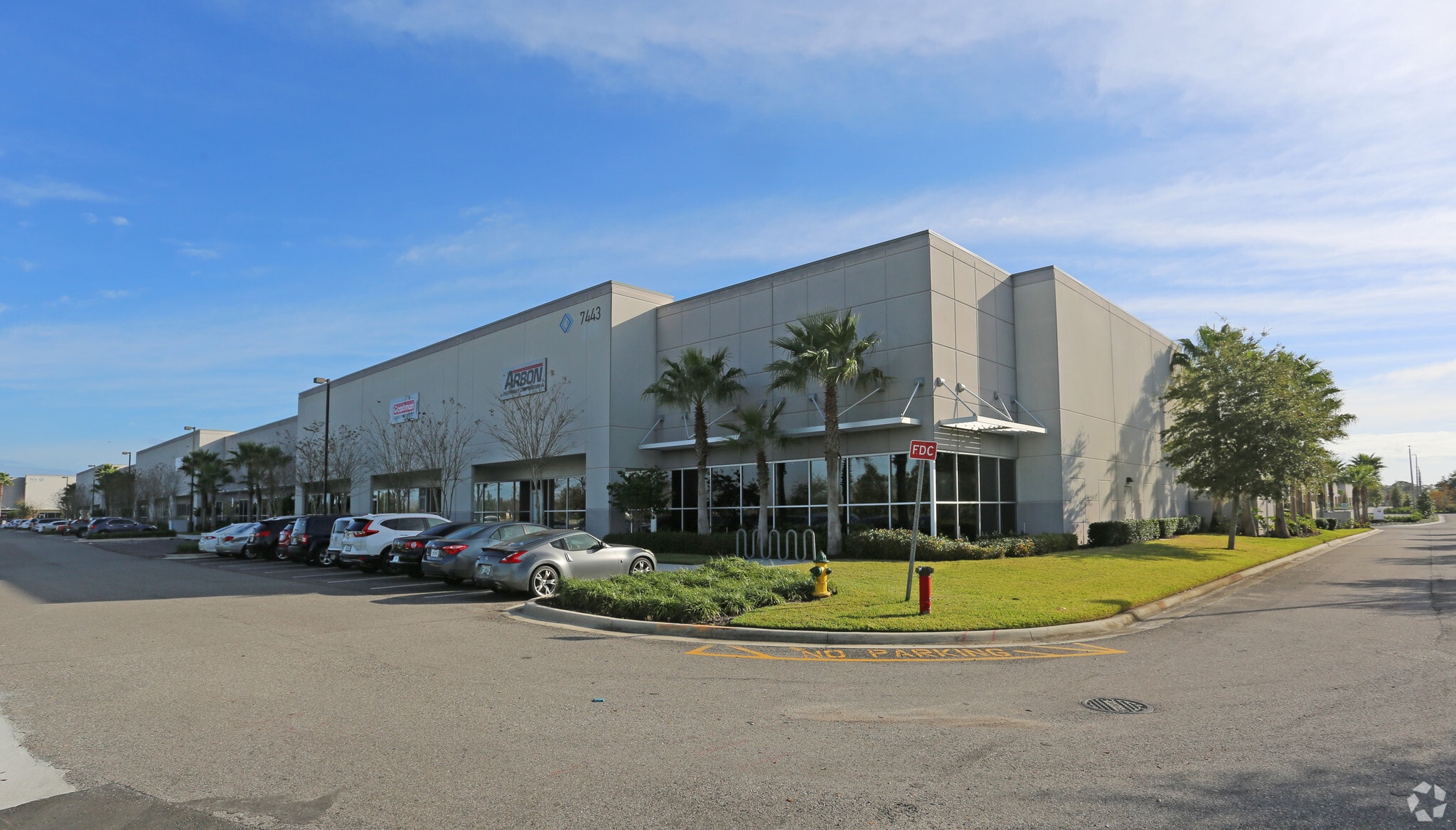 7443 Emerald Dunes Dr, Orlando, FL for lease Primary Photo- Image 1 of 8