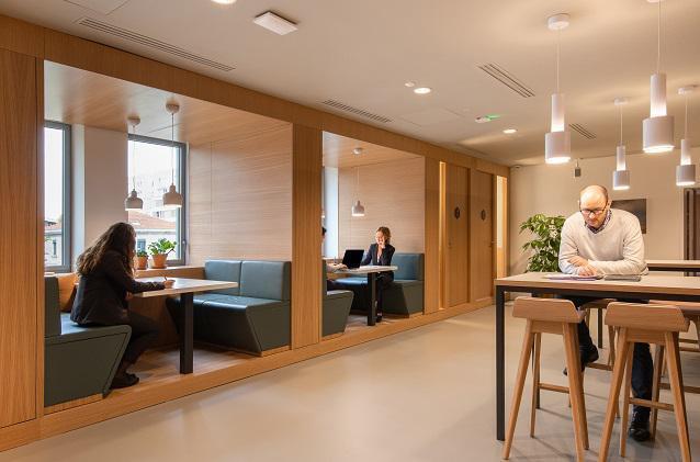 Bureau dans à louer - Photo intérieure - Image 2 de 5