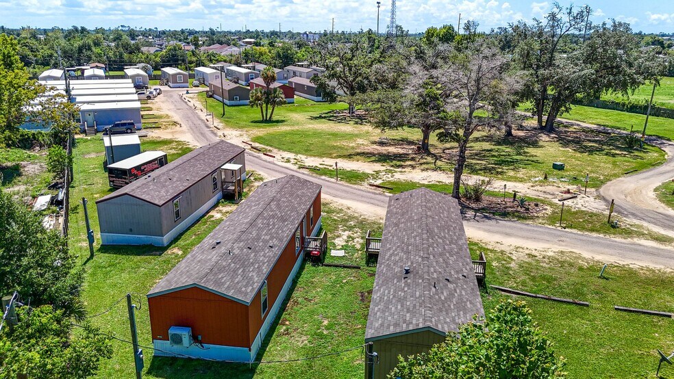 208 N Highway 22 A, Panama City, FL à vendre - Photo du bâtiment - Image 3 de 9