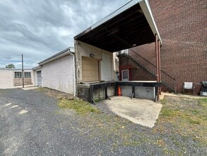200 Monroe St, Pottstown, PA for lease Building Photo- Image 1 of 3