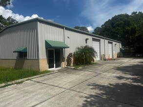 2303 58th Ave E, Bradenton, FL for lease Interior Photo- Image 1 of 22