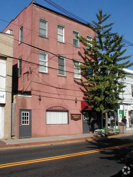 30 South St, Freehold, NJ for lease - Building Photo - Image 1 of 11