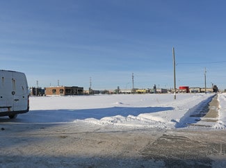 Plus de détails pour 16951 109 Av NW, Edmonton, AB - Commerce de détail à vendre