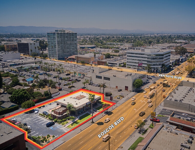 8200-8252 Van Nuys Blvd, Panorama City, CA à louer - Aérien - Image 3 de 3