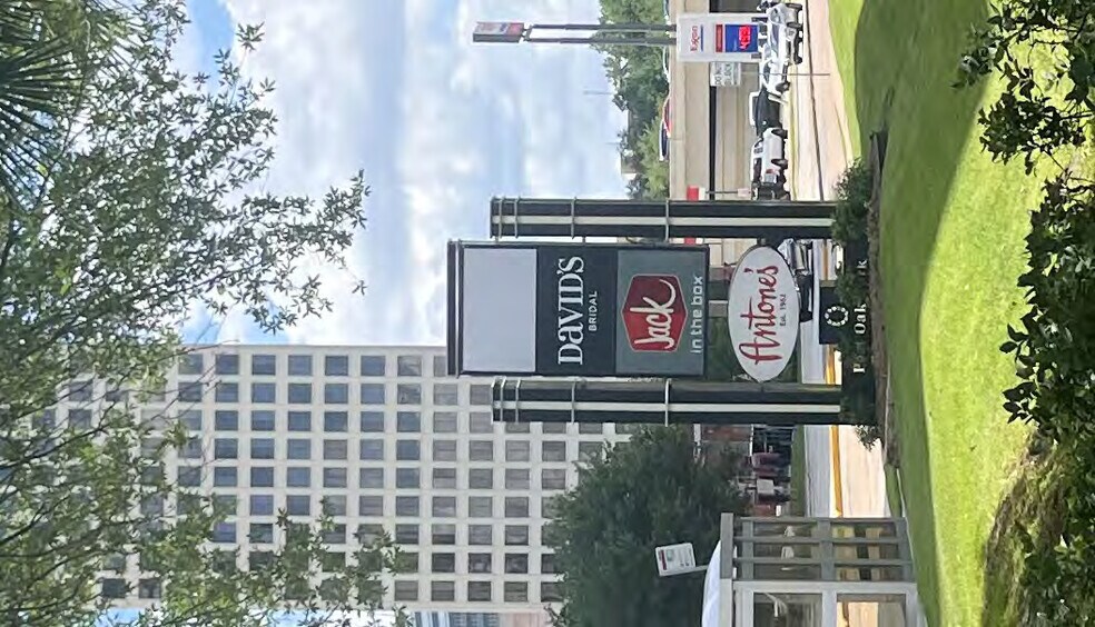 4500 San Felipe Rd, Houston, TX à louer - Photo du bâtiment - Image 2 de 4