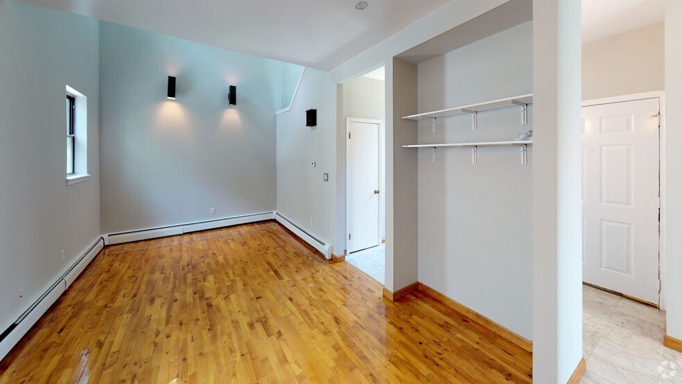 68-74 Days Park, Buffalo, NY for sale - Matterport 3D Scan - Image 3 of 22