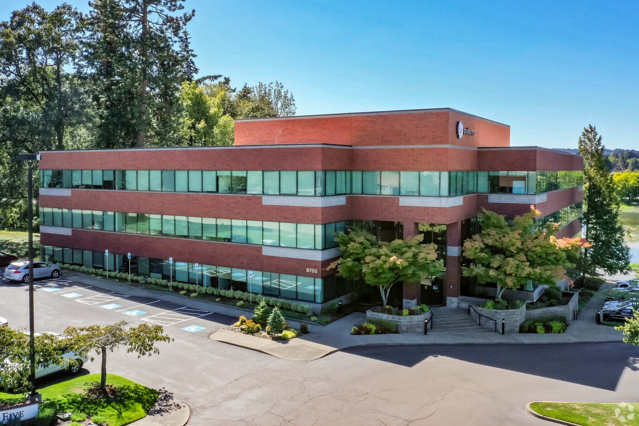 8705 SW Nimbus Ave, Beaverton, OR for lease Primary Photo- Image 1 of 5